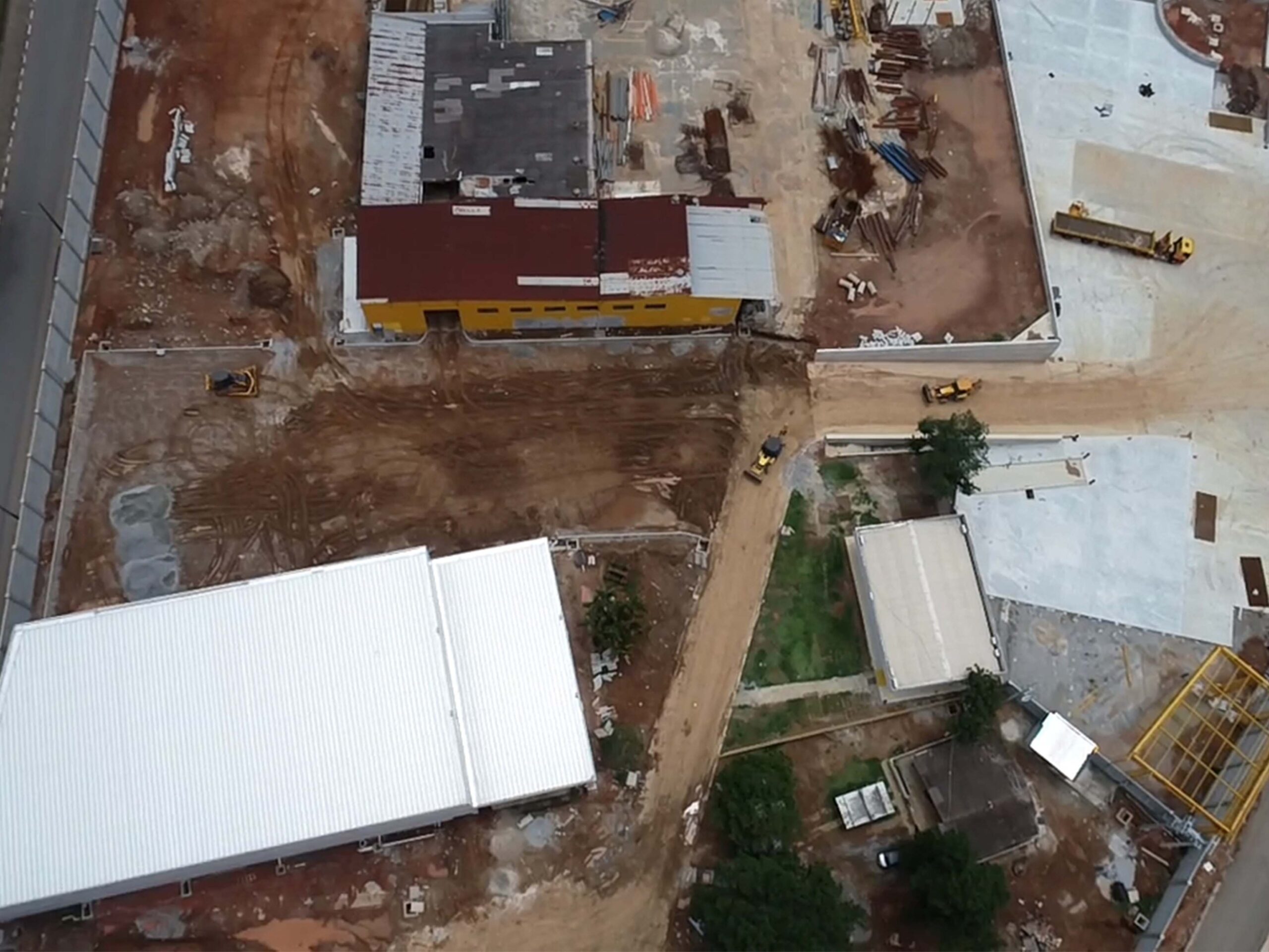 Shalompv terraplanageme e pavimentações obra assai ft-3