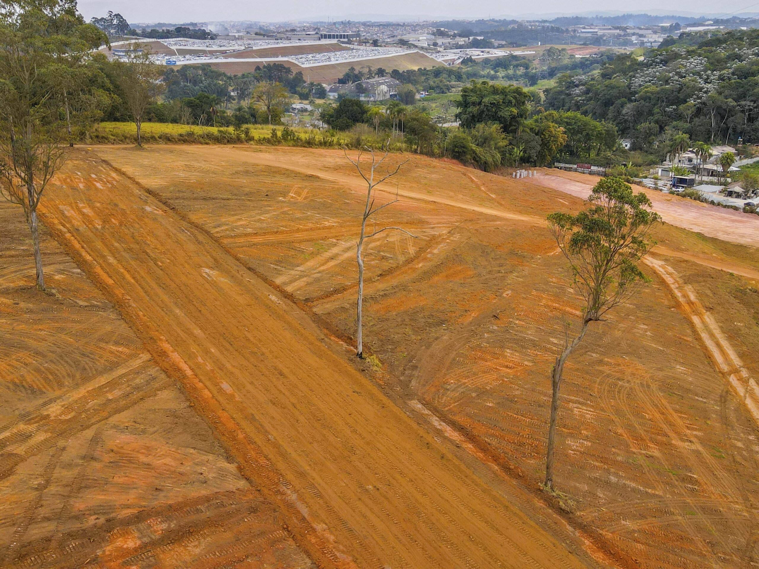 Shalompv terraplanageme e pavimentações obra assai ft-4