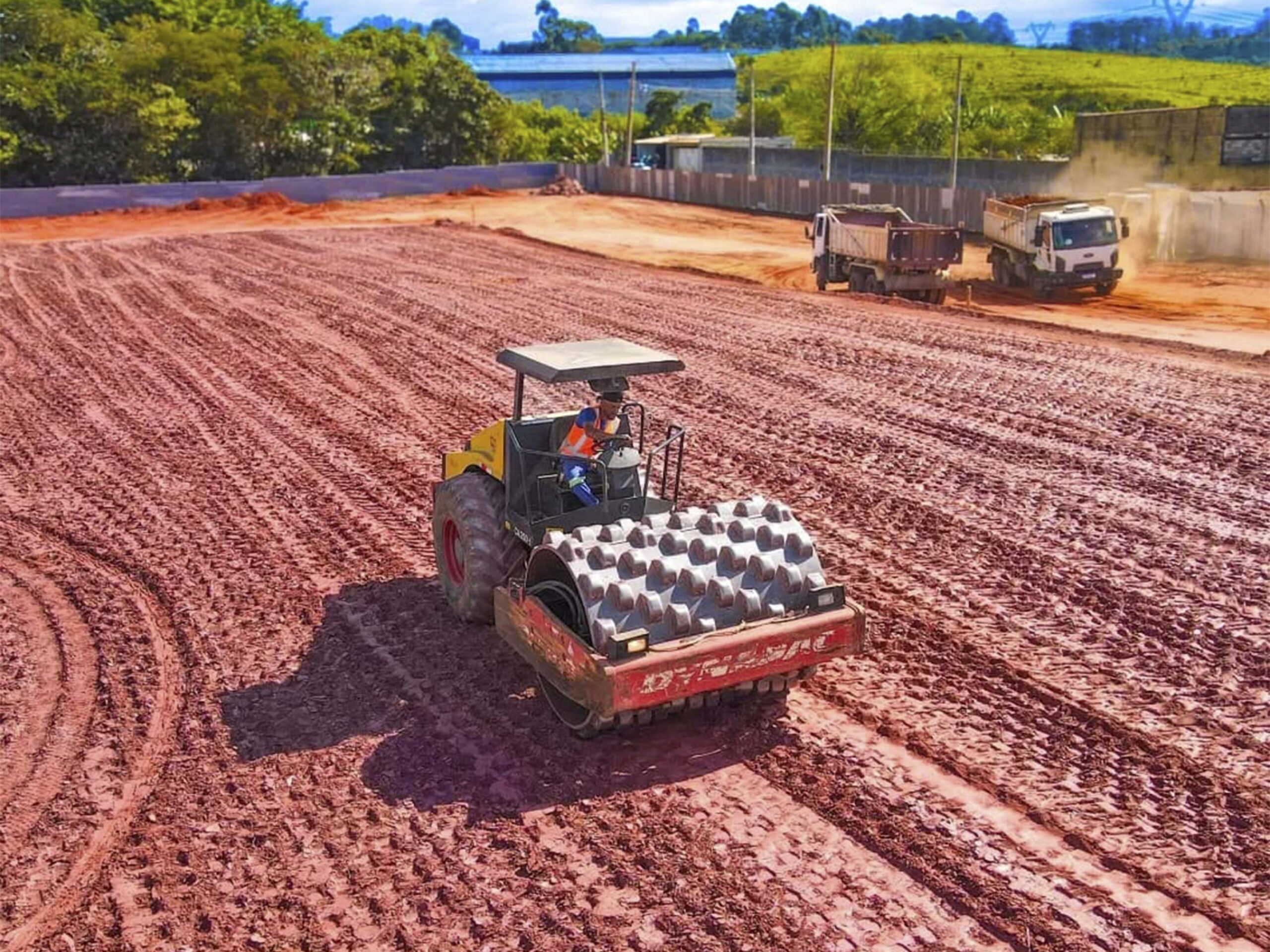 Shalompv terraplanageme e pavimentações obra assai ft
